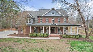 433 Laurel Crest Drive, Kannapolis, NC 28081