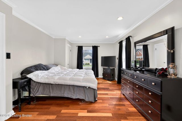 3012 Louisa Ave, Louisville, KY 40217