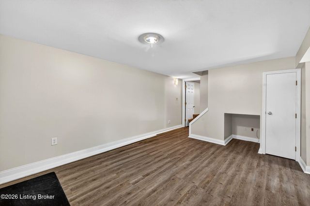 3012 Louisa Ave, Louisville, KY 40217