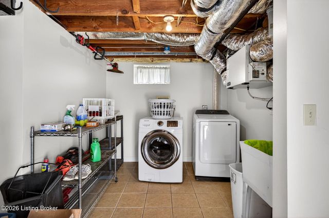 3012 Louisa Ave, Louisville, KY 40217