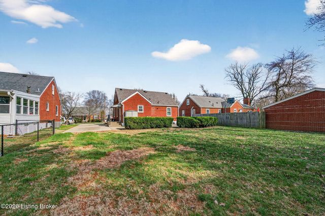 3012 Louisa Ave, Louisville, KY 40217