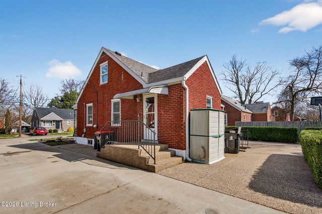 3012 Louisa Ave, Louisville, KY 40217