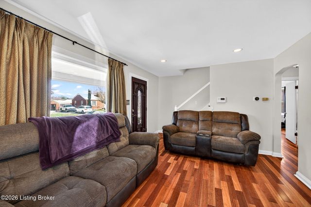 3012 Louisa Ave, Louisville, KY 40217