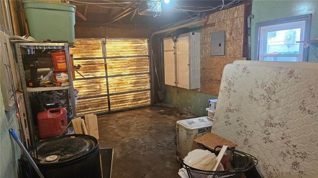 411 W North Street, Warrensburg, MO 64093