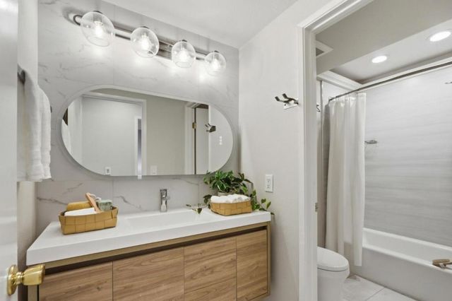 2071 Foxhall Loop, San Jose, CA 95125