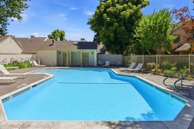 2071 Foxhall Loop, San Jose, CA 95125