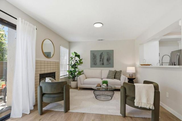 2071 Foxhall Loop, San Jose, CA 95125