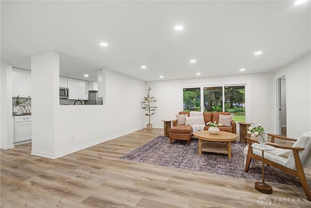 5705 Allen Park Drive, Tipp City, OH 45371
