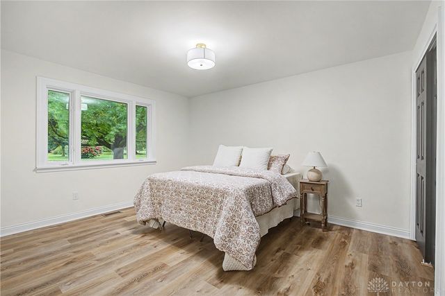 5705 Allen Park Drive, Tipp City, OH 45371