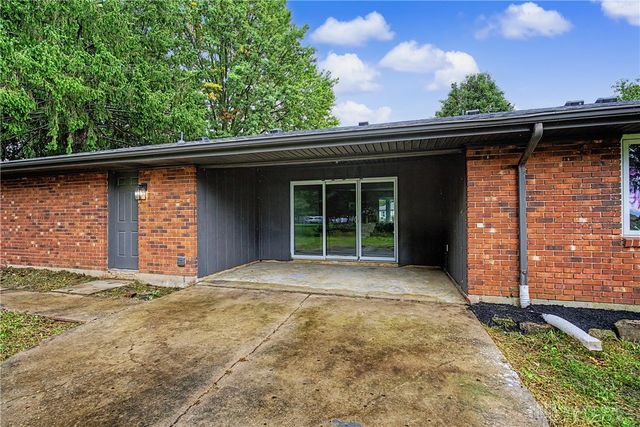 5705 Allen Park Drive, Tipp City, OH 45371