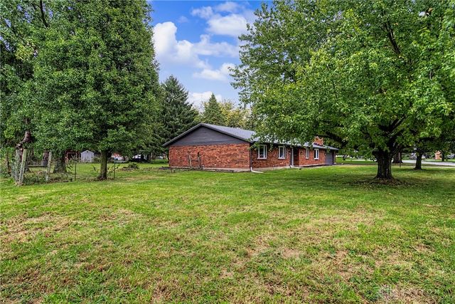 5705 Allen Park Drive, Tipp City, OH 45371