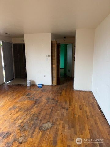 625 S Hawthorne Drive, Moses Lake, WA 98837