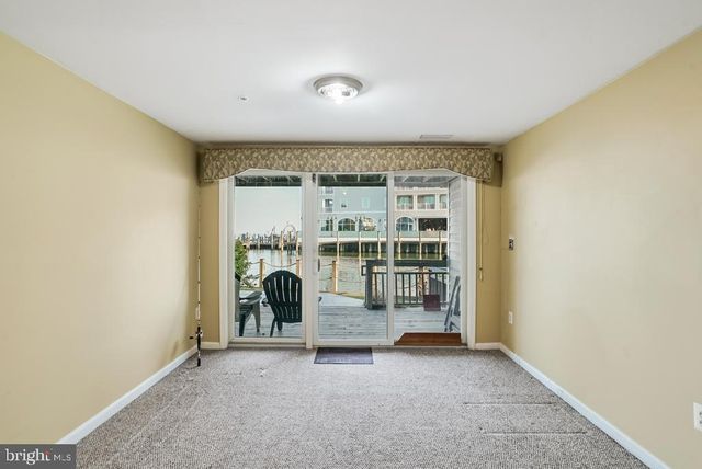 8048 WINDWARD KEY DR, Chesapeake Beach, MD 20732