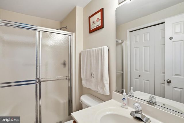 8048 WINDWARD KEY DR, Chesapeake Beach, MD 20732