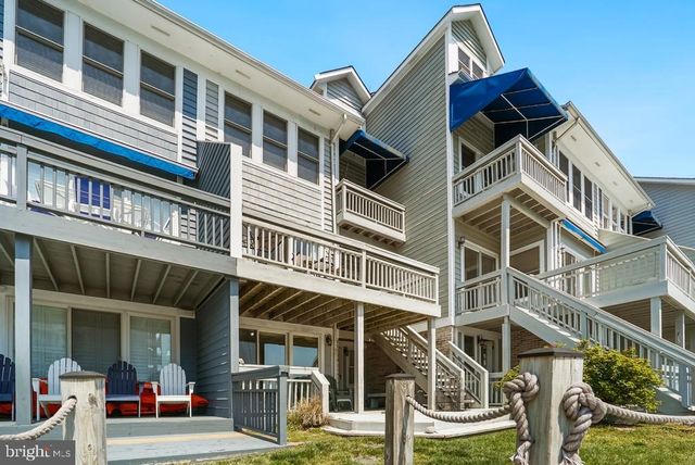 8048 WINDWARD KEY DR, Chesapeake Beach, MD 20732