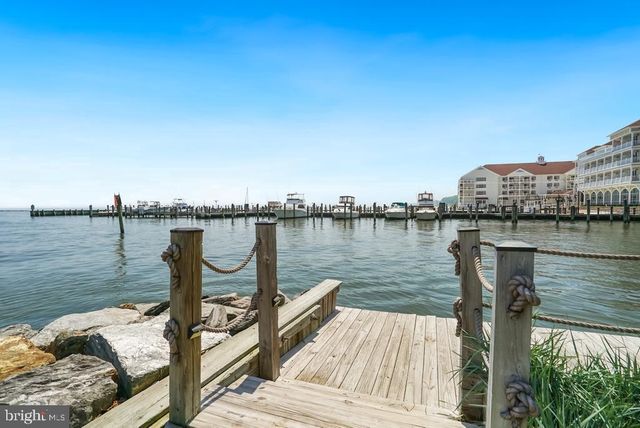8048 WINDWARD KEY DR, Chesapeake Beach, MD 20732