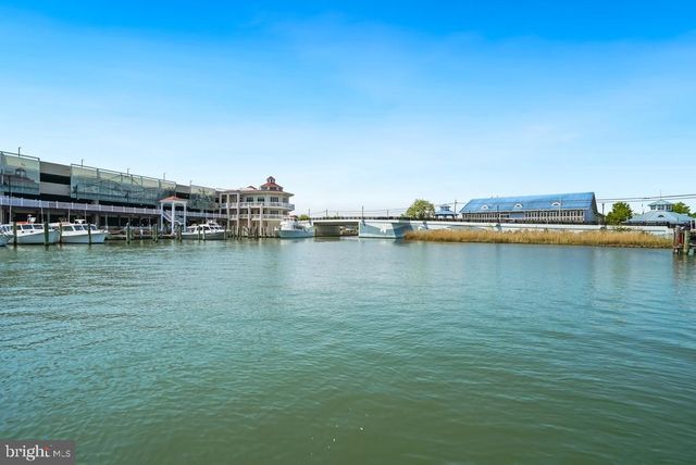 8048 WINDWARD KEY DR, Chesapeake Beach, MD 20732