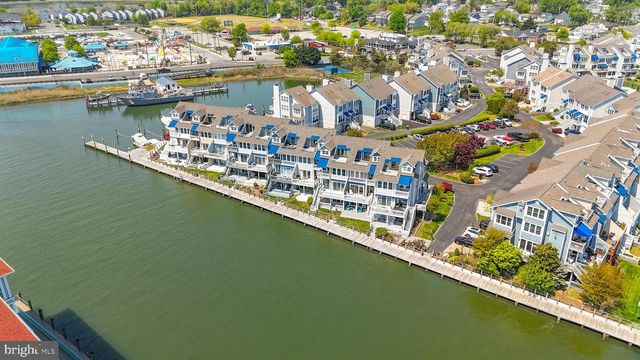8048 WINDWARD KEY DR, Chesapeake Beach, MD 20732