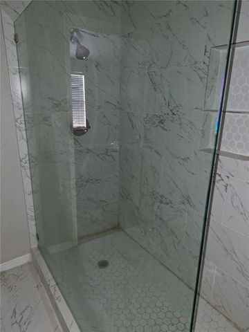 8105 Trail Lake Drive, Rowlett, TX 75088