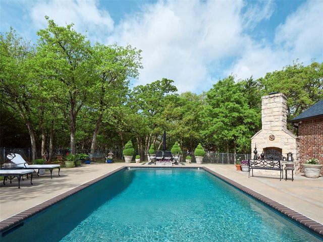 1509 Hidden Lake Drive, Edmond, OK 73034