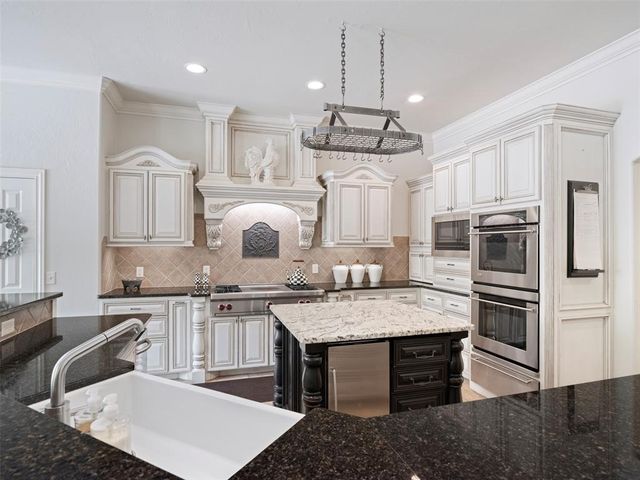 1509 Hidden Lake Drive, Edmond, OK 73034