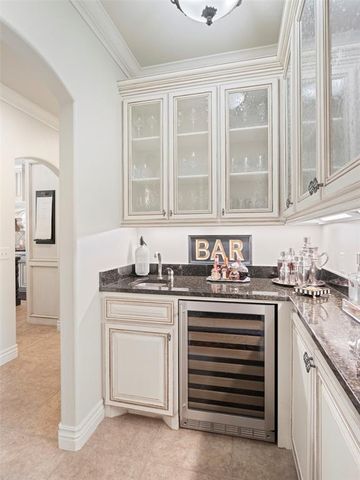 1509 Hidden Lake Drive, Edmond, OK 73034