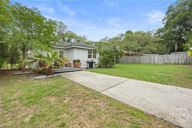 1520 E 49th Street, Savannah, GA 31407