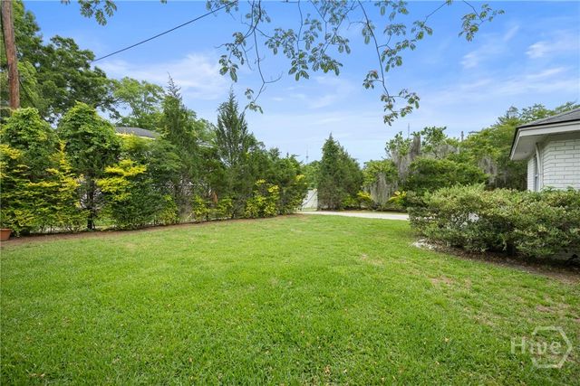 1520 E 49th Street, Savannah, GA 31407