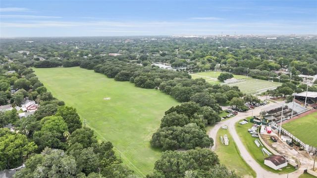 1520 E 49th Street, Savannah, GA 31407