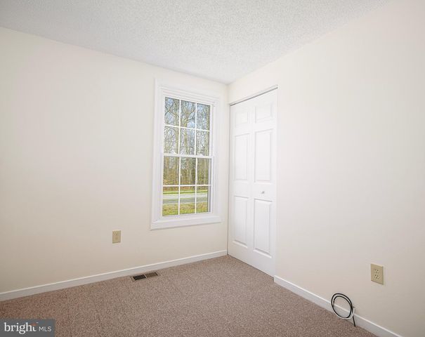 1811 CAPE MAY RD, Essex, MD 21221