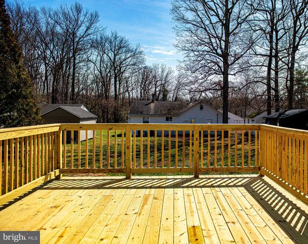 1811 CAPE MAY RD, Essex, MD 21221