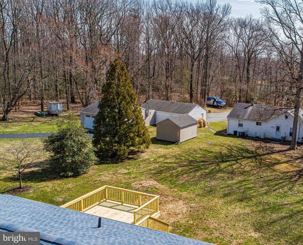 1811 CAPE MAY RD, Essex, MD 21221