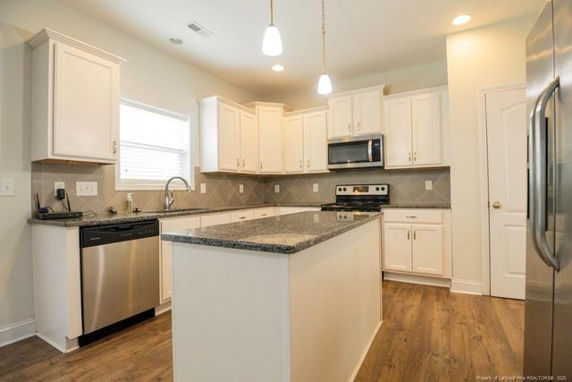 3021 S Kilchattan Drive, Fayetteville, NC 28306