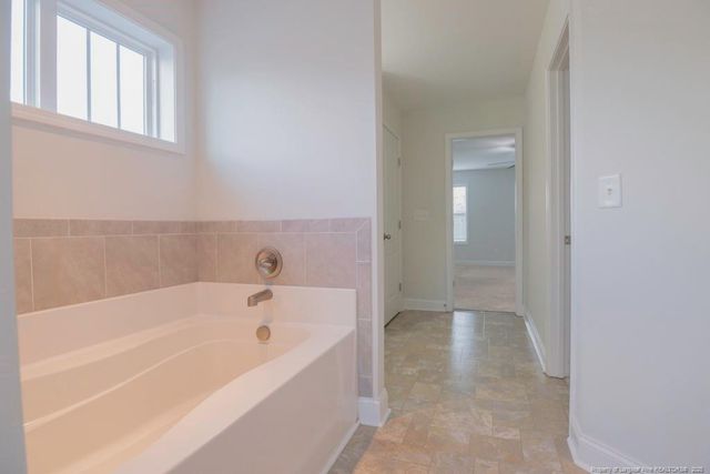 3021 S Kilchattan Drive, Fayetteville, NC 28306