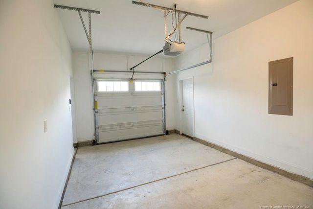 3021 S Kilchattan Drive, Fayetteville, NC 28306
