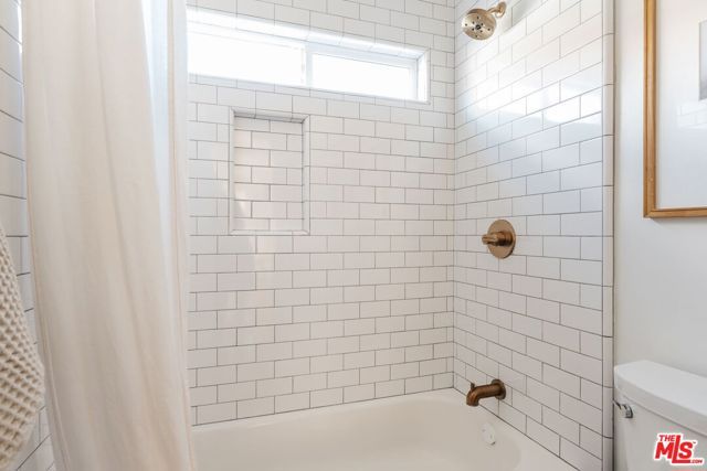 3617 Cimarron Street, Los Angeles, CA 90018