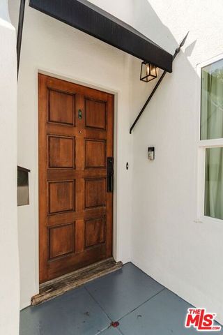 3617 Cimarron Street, Los Angeles, CA 90018