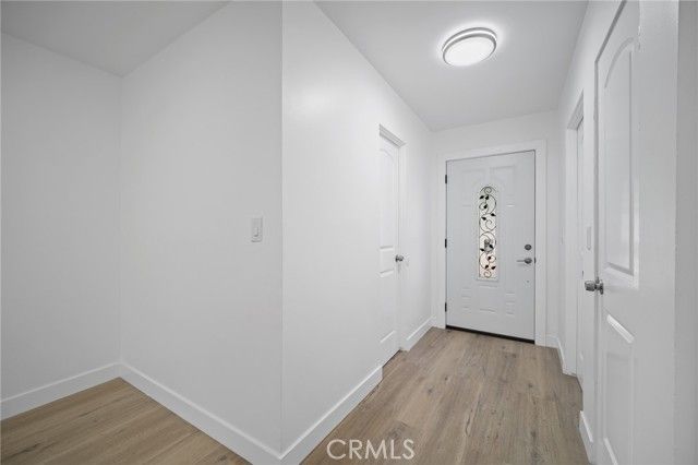 7848 Chastain Avenue, Reseda (los Angeles), CA 91335