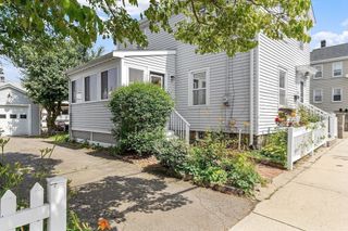 50 Tracey St, Peabody, MA 01960