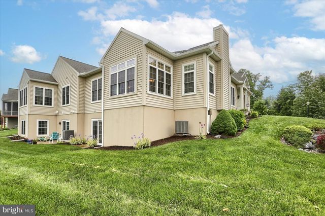 409 CARMELLA DR, Mechanicsburg, PA 17050