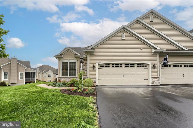 409 CARMELLA DR, Mechanicsburg, PA 17050