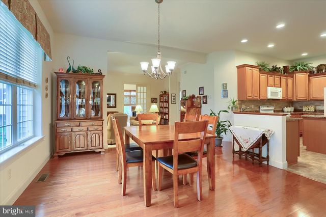 409 CARMELLA DR, Mechanicsburg, PA 17050