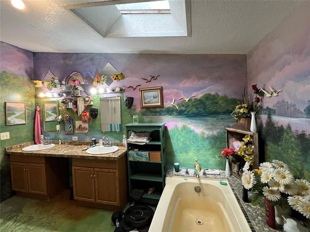 364 COUNTY ROAD 309, Satsuma, FL 32189
