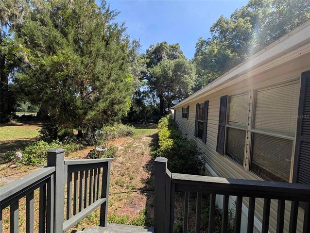 364 COUNTY ROAD 309, Satsuma, FL 32189