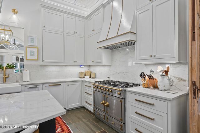 2086 Culleywood Road, Jackson, MS 39211