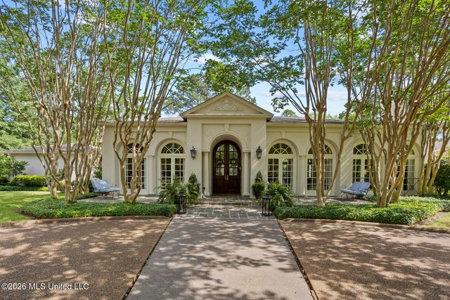 2086 Culleywood Road, Jackson, MS 39211