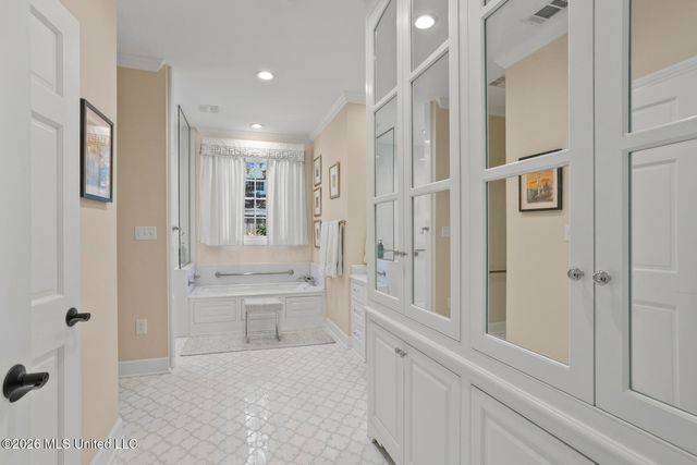 2086 Culleywood Road, Jackson, MS 39211