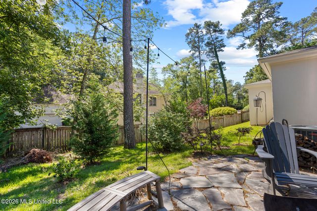 2086 Culleywood Road, Jackson, MS 39211