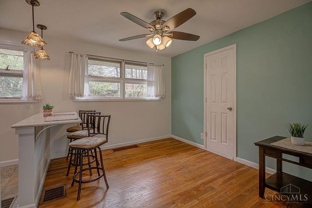 29 Dayspring Terrace, Greenhills, OH 45218