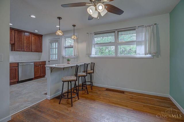 29 Dayspring Terrace, Greenhills, OH 45218